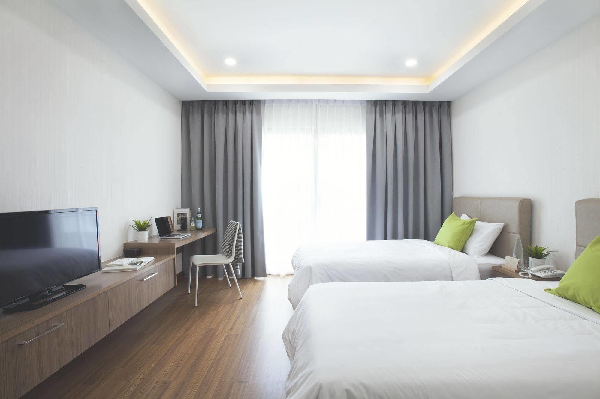 Boone Place Bangkok Luaran gambar
