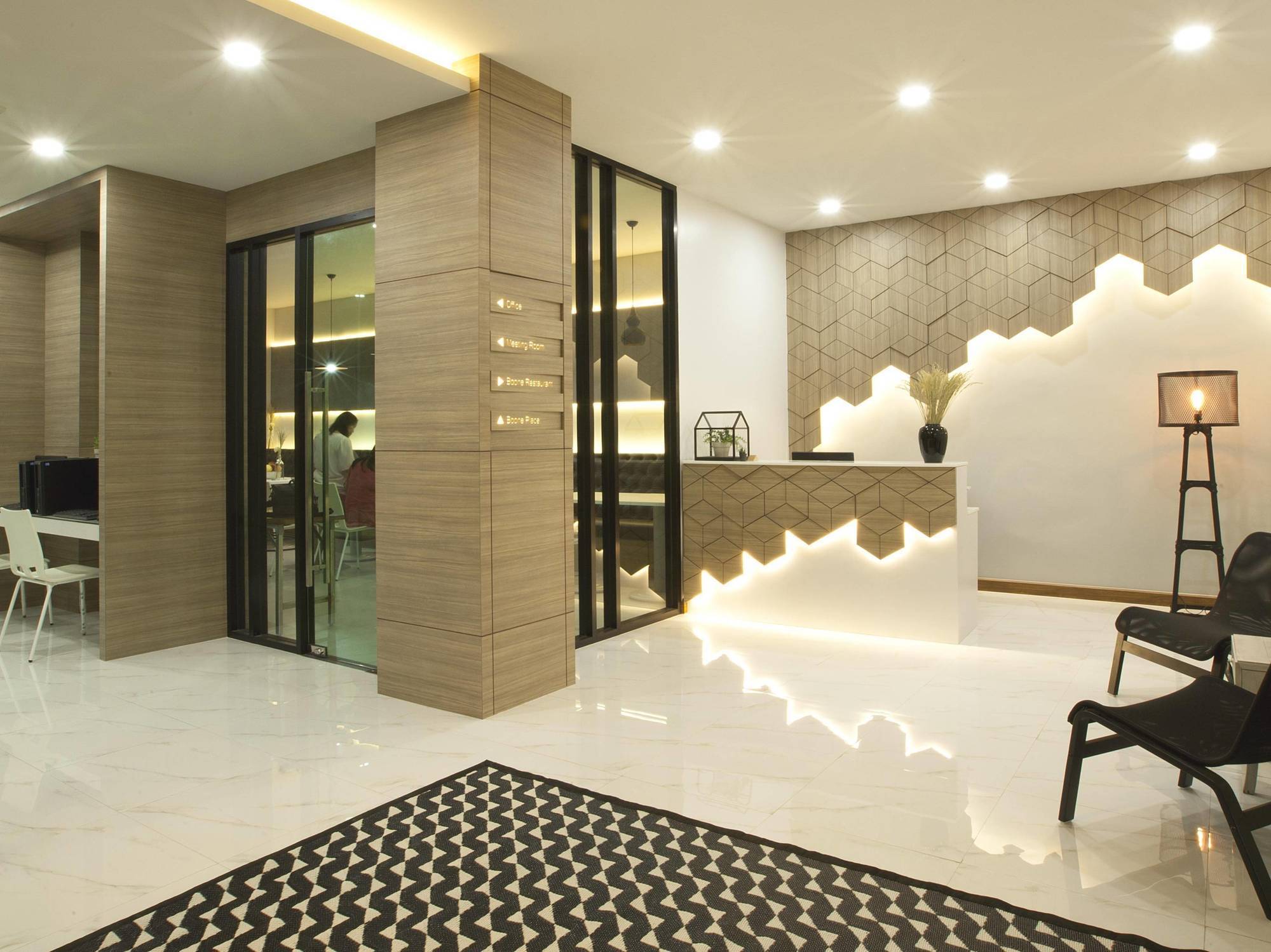 Boone Place Bangkok Luaran gambar